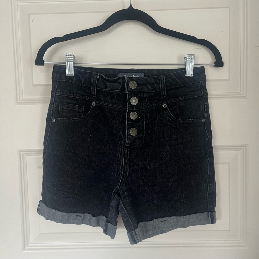 Modcloth Black High-Waist Button-Front Jean Shorts